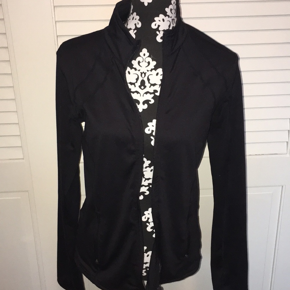 Athletic Zipper Sweatshirt!